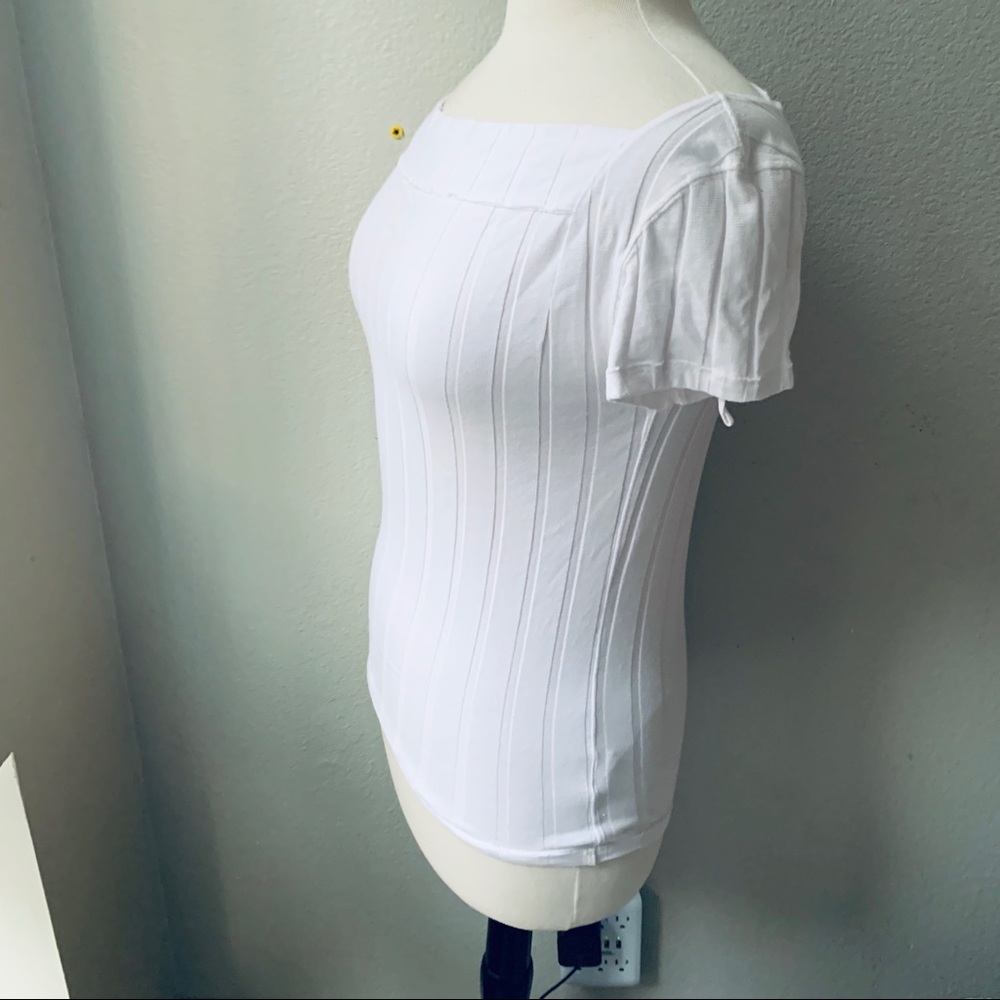 FREE PEOPLE white ribbed lightweight tee top M